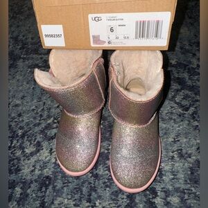 UGG Keelan Boots ✨